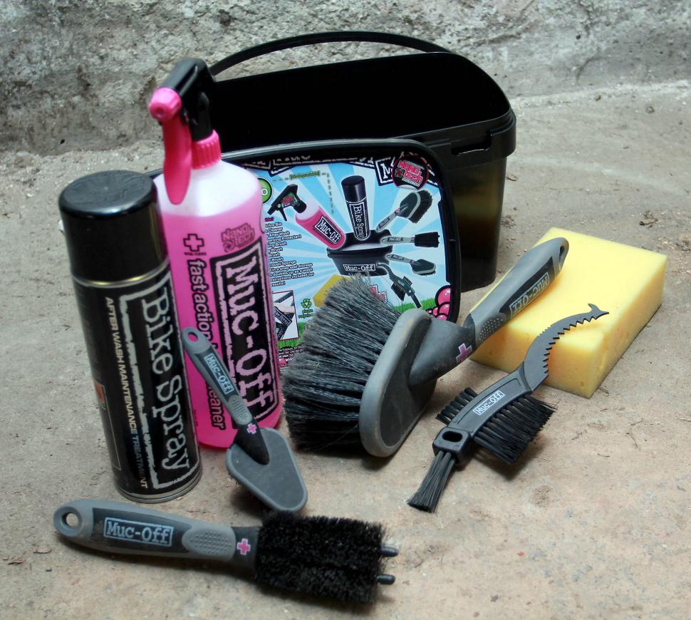 Review: Muc-Off 8-in-1 Pit Kit | road.cc